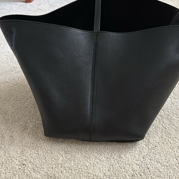 Celine black leather and suede reversible tote - Picture 13 of 16